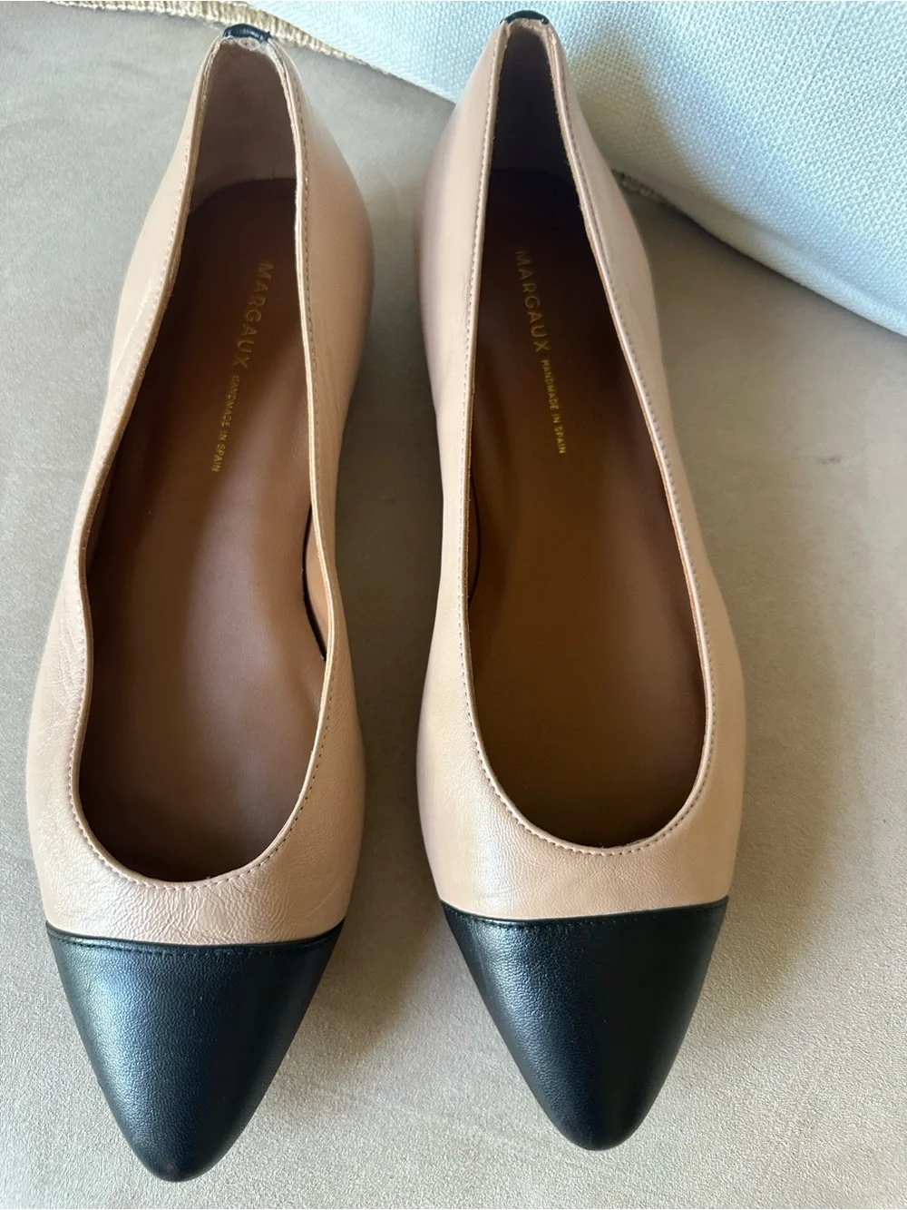 MARGAUX  THE POINTE FLATS